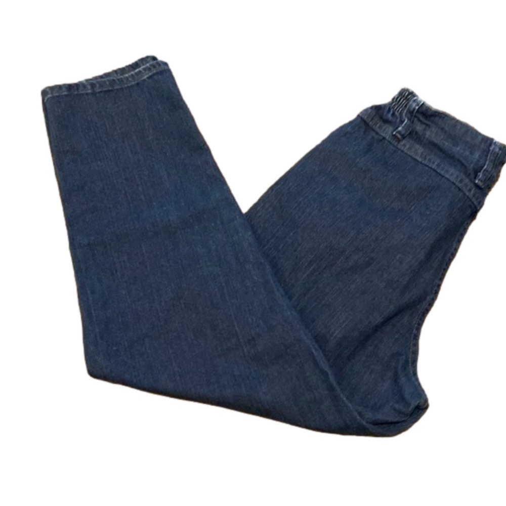 Lee side elastic at the waist dark blue denim jeans.